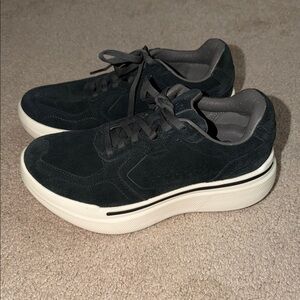 AHNU Sequence 1.1 Black Suede Sneakers Size US 6